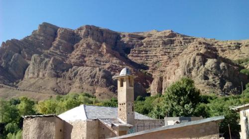 اجاره سوییت مبله به سبک سنتی در مناطق ییلاقی شیراز