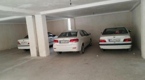 پارکینگ اختصاصی خودرو (روزانه،ماهانه،سالیانه)