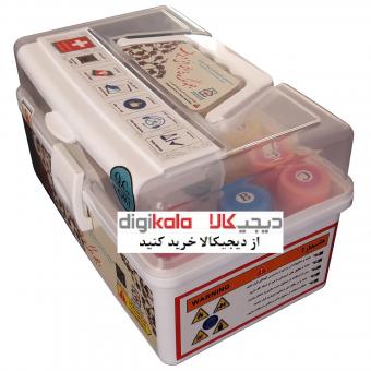 لکه بر فرش دستباف